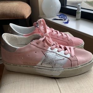 Golden goose brand new sneakers size 38 made in Italy no box or tag
